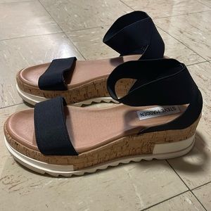 Steve Madden Black Plataforms size 6.5 woman